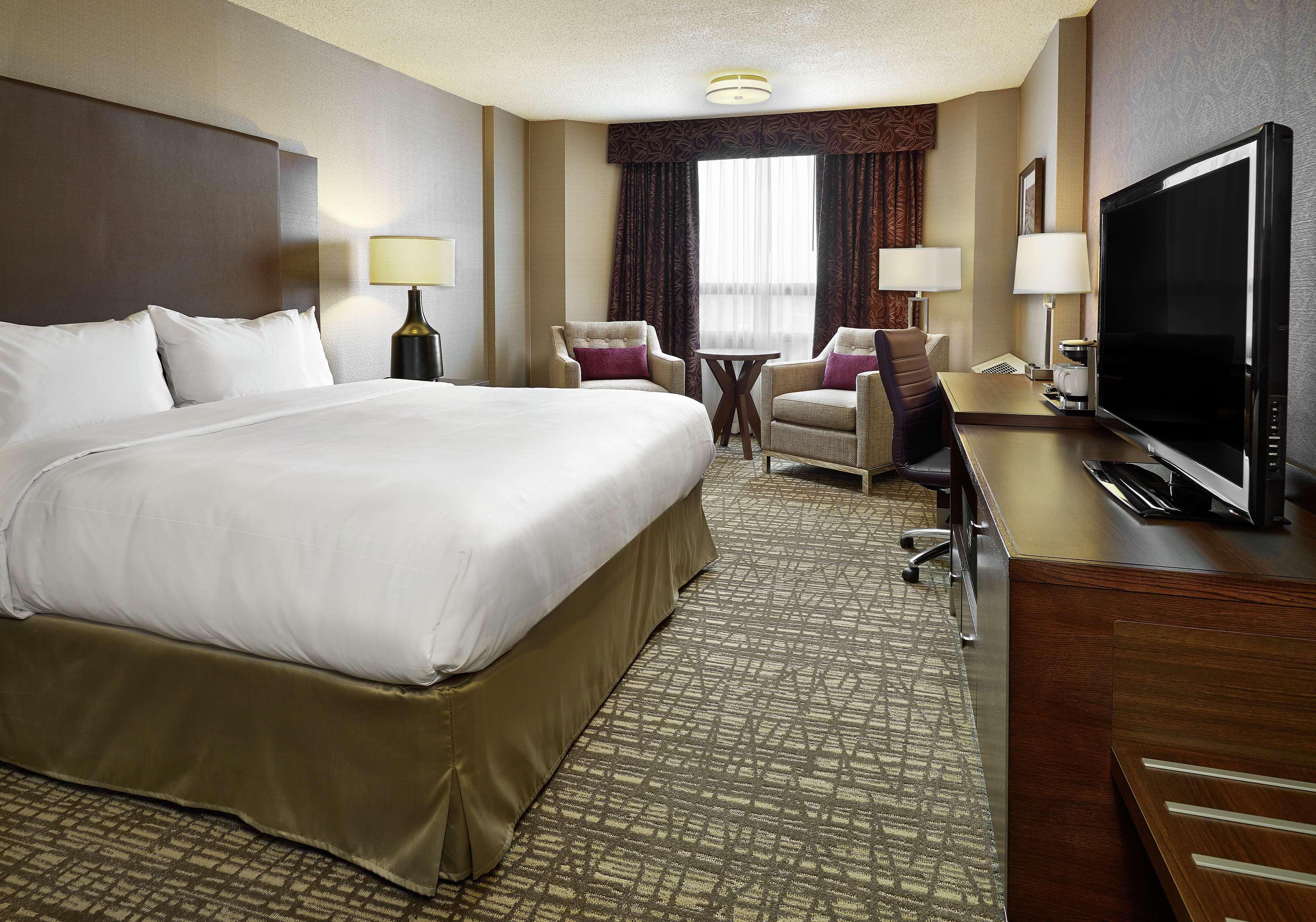 מלון Doubletree By Hilton West אדמונטון מראה חיצוני תמונה